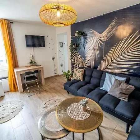 Apartmán Jungle 2 Parking 10min Port Et *